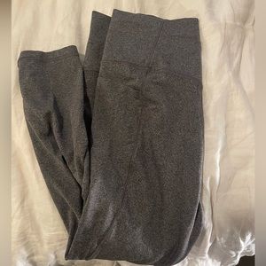 Athelta salutation stash 7/8